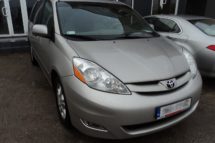Toyota Sienna XLE VVTI 3.3 V6 LPG