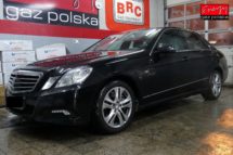 MERCEDES E500 W212 5.5 388KM 2009R LPG
