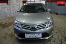 TOYOTA AVENSIS 1.8 147KM 2014R LPG